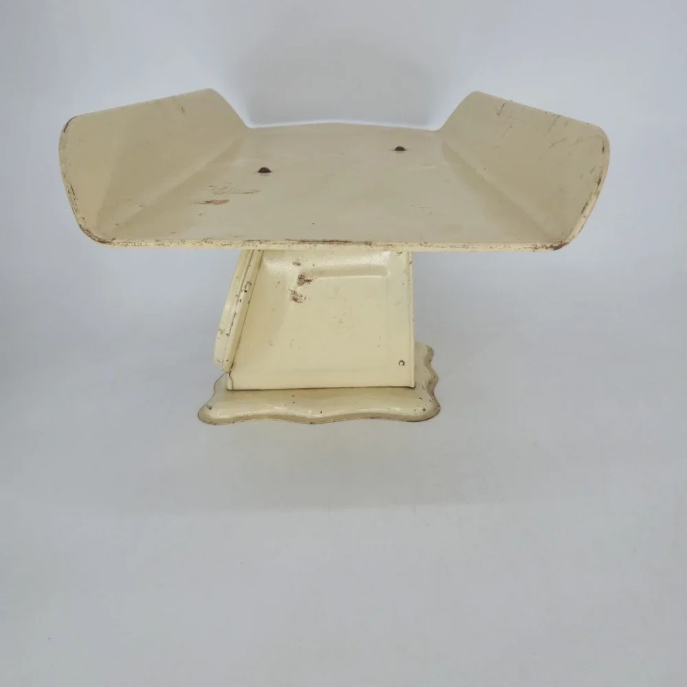 Vintage Baby Nursery Scale 30 Lb Blue Star Infant Scale Cream Metal Decor 19
